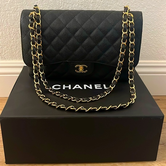 Chanel Jumbo Classic Flap - Picture 1 of 12